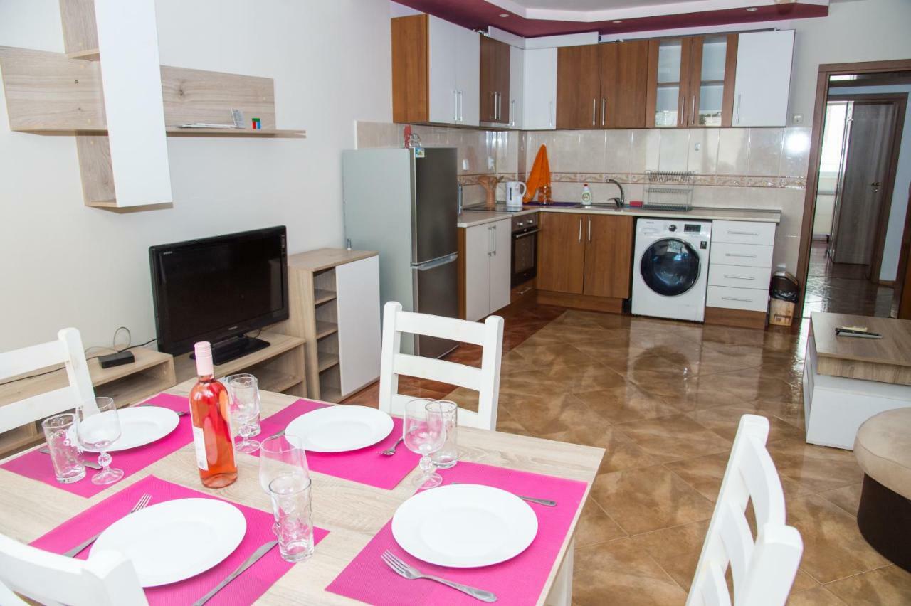 Aleksapart Burgas City Exterior foto